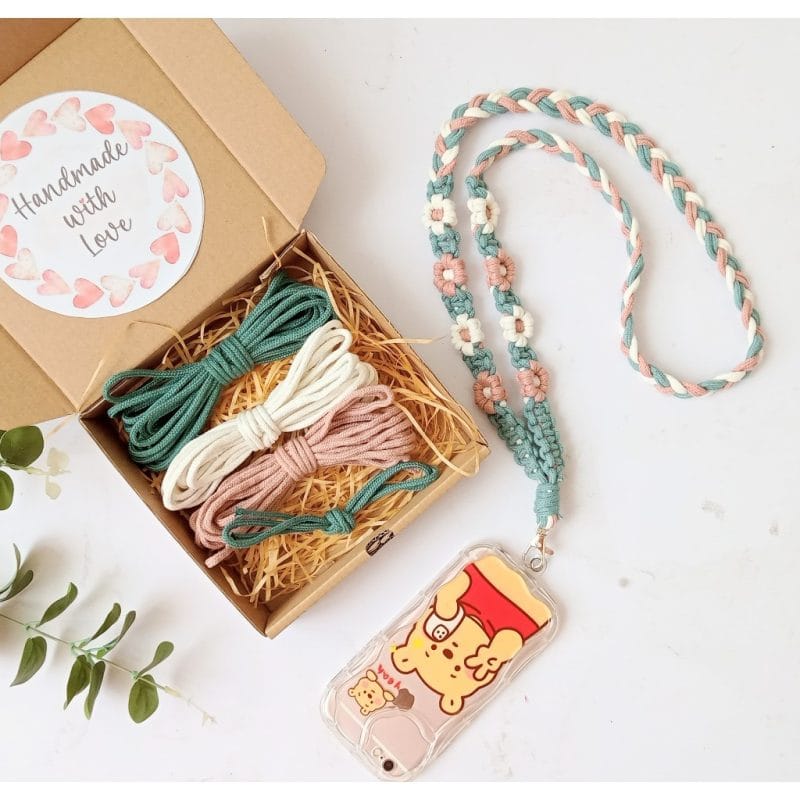 làm dây treo điện thoại handmade