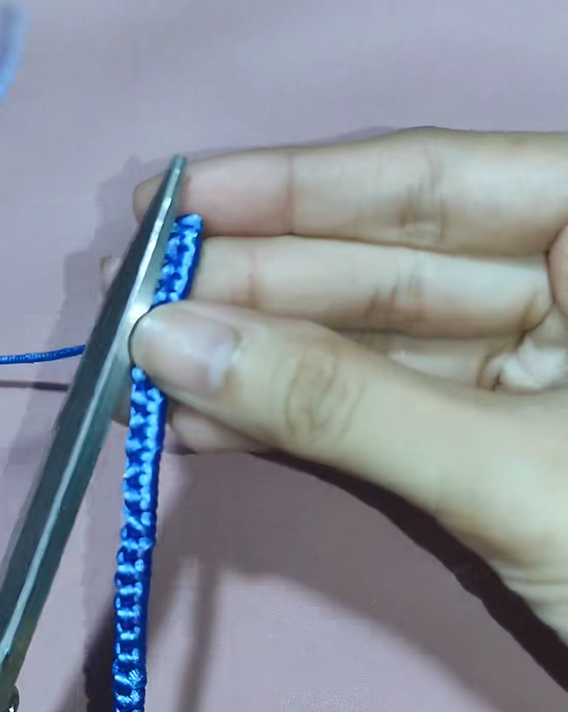 cắt phỏ phần dây thừa