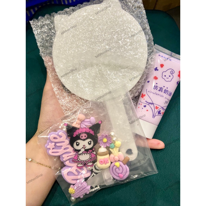 Gương cầm tay trang trí handmade