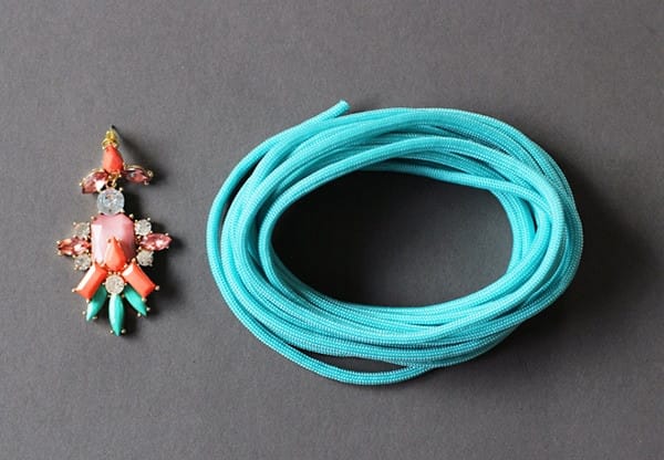 Cách làm đồ handmade: Hướng dẫn thắt vòng tay nút kép đơn giản tại nhà chỉ với 4 bước 11 nguyên vật liệu cách làm đồ handmade vòng tay